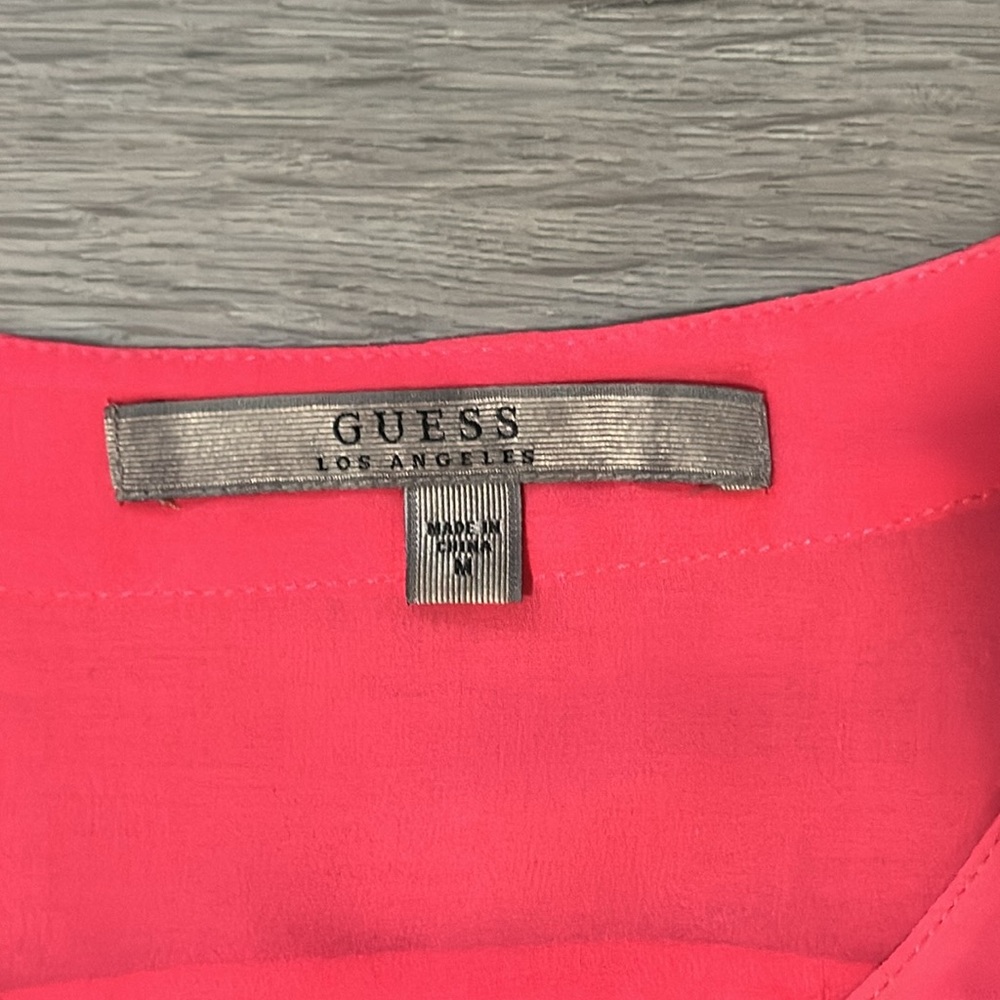GUESS Crop Top - Picture 2 of 4